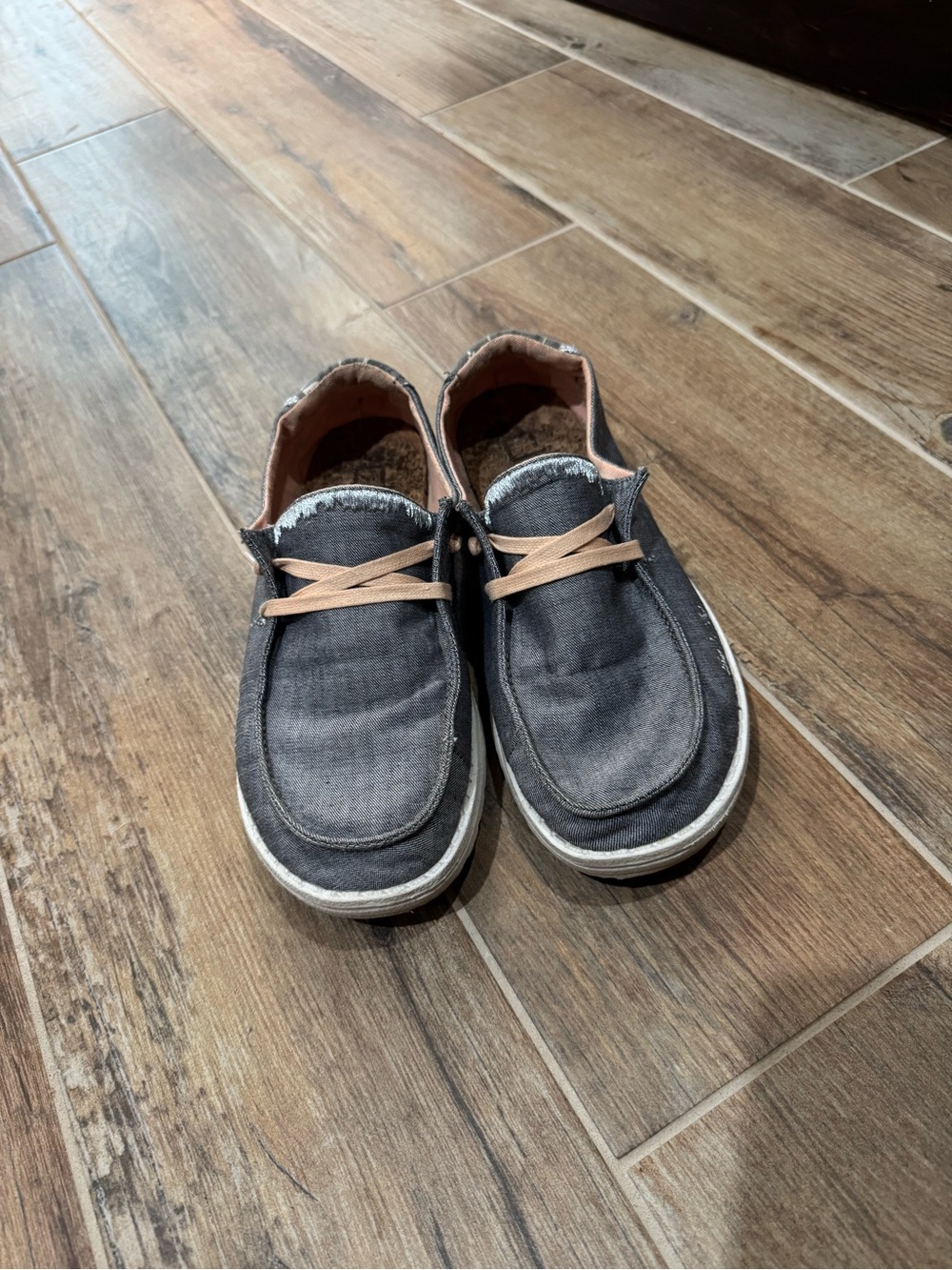 Hey Dude Women's Gray Canvas Slip-On Flats with Pink Trim - Picture 2 of 3